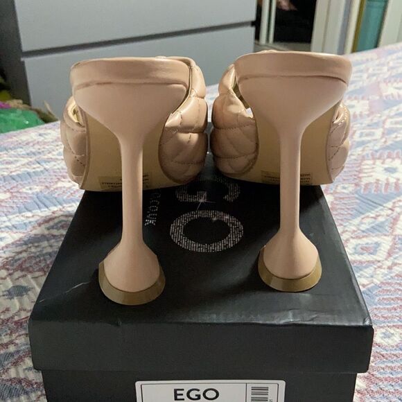 NWOT Ego heels - Picture 3 of 3